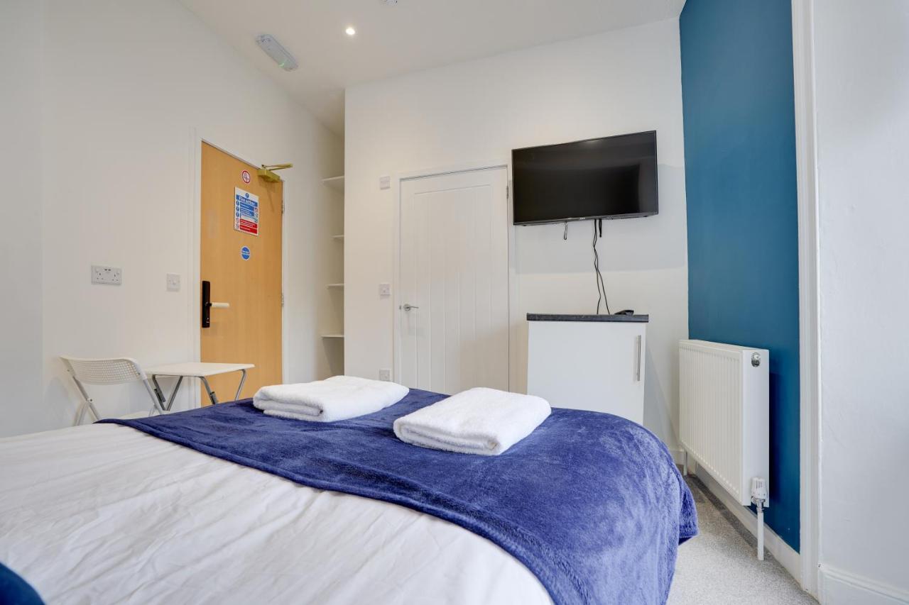 Homesly Guest Rooms, Comfortable En-Suite Guest Rooms With Free Parking And Self Check-In Berwick Upon Tweed Exterior foto