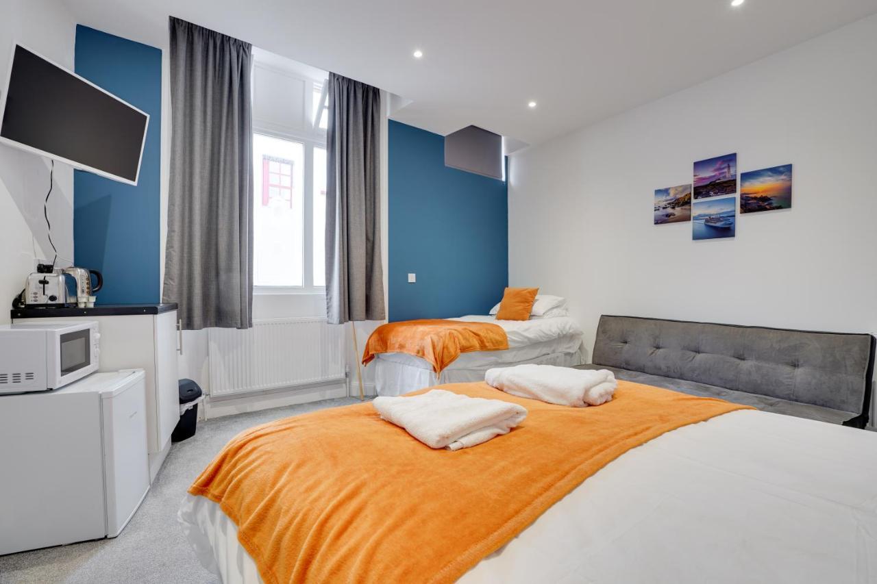 Homesly Guest Rooms, Comfortable En-Suite Guest Rooms With Free Parking And Self Check-In Berwick Upon Tweed Exterior foto